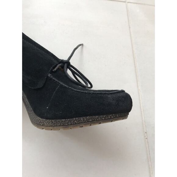 Nine West Suede Snow Drift Lug Sole Lace Up Booties Black - Picture 4 of 12